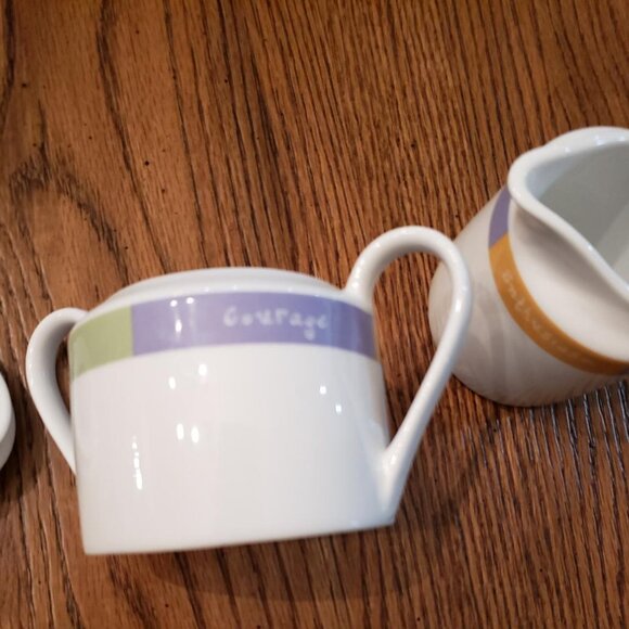 Cream and Sugar Set. Vintage Mary Kay Cosmetics set. - Picture 3 of 5